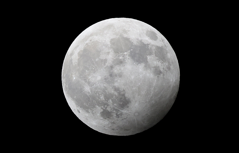 Moon in penumbral eclipse